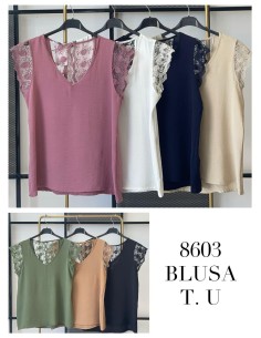 CAMISETA ENCAJE MARINA